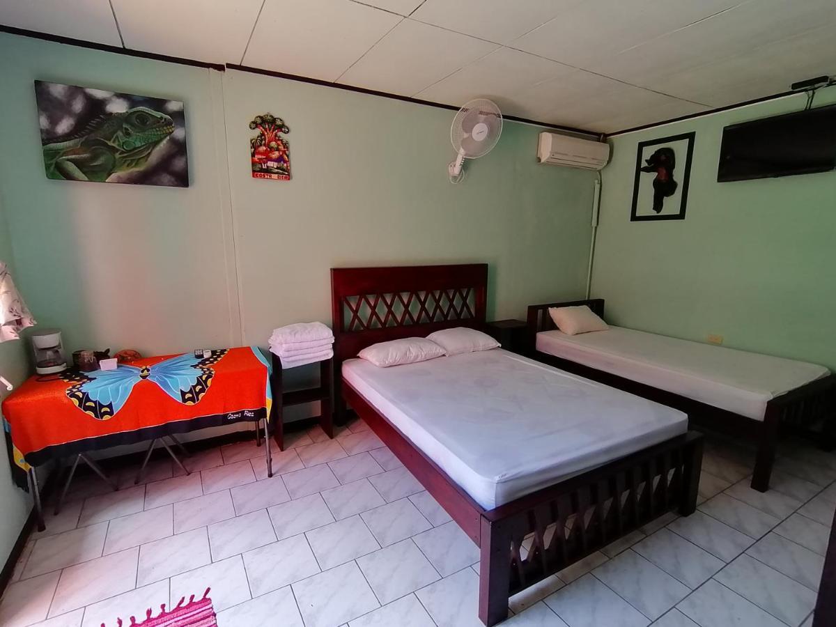 Red Frog Hotel La Fortuna Esterno foto
